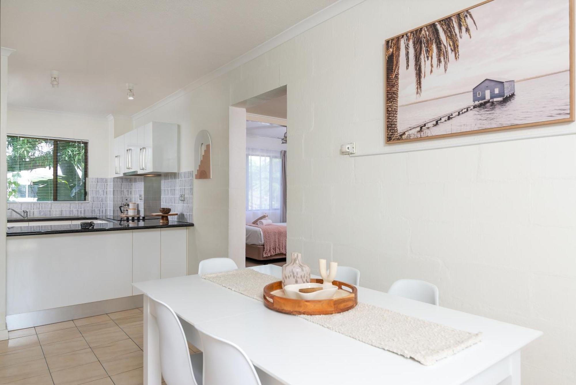 Tropical Reef Apartments Port Douglas Exterior photo