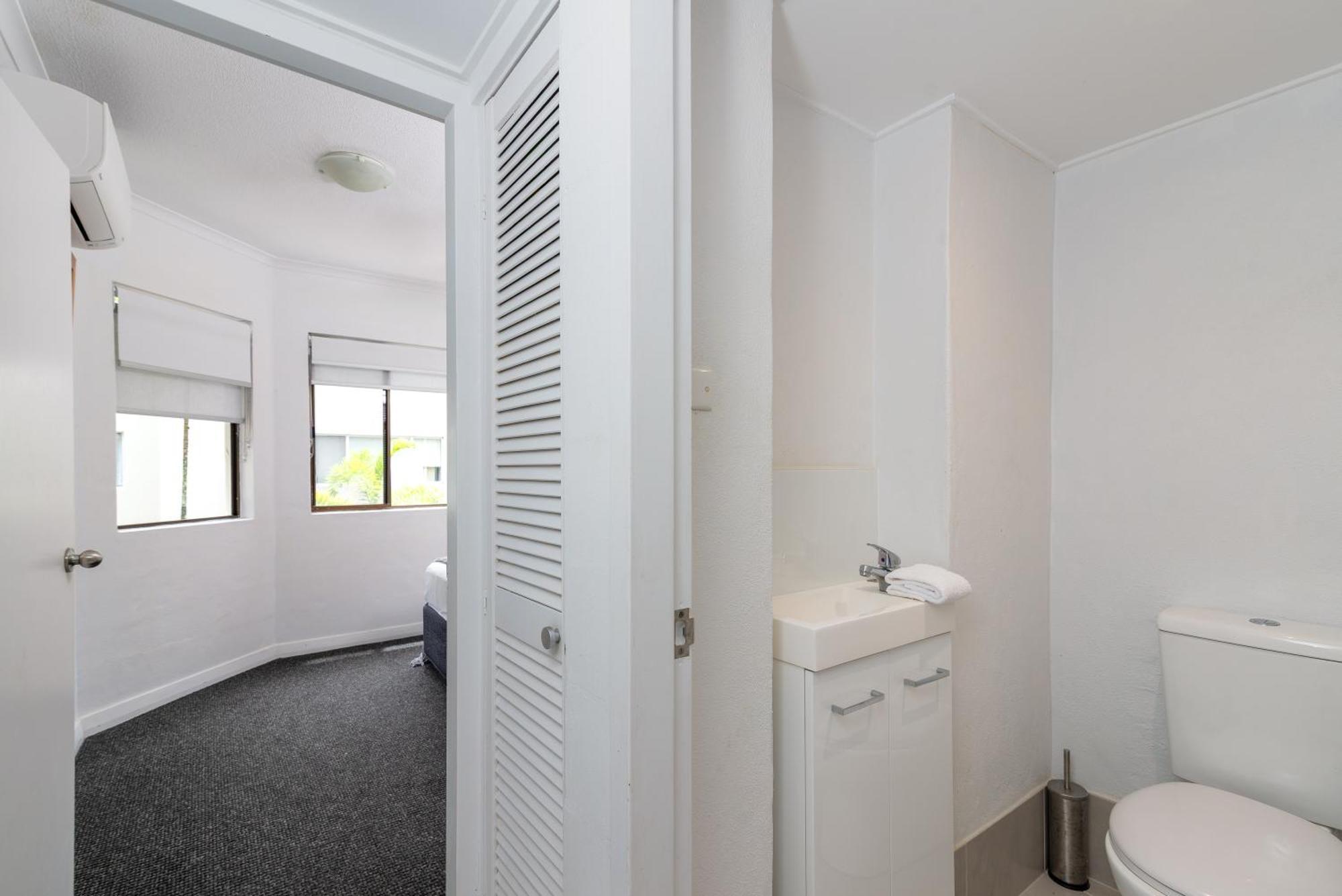 Tropical Reef Apartments Port Douglas Exterior photo