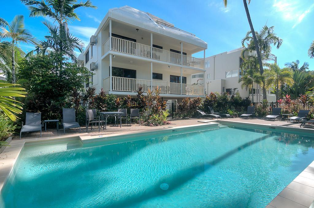 Tropical Reef Apartments Port Douglas Exterior photo